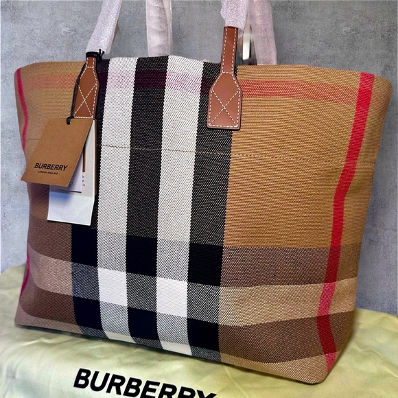 ❌SOLD❌NWT BURBERRY London Tote Bag - Picture 3 of 8